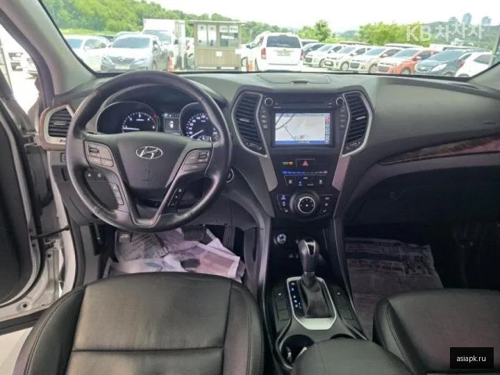 Hyundai Santa Fe 6