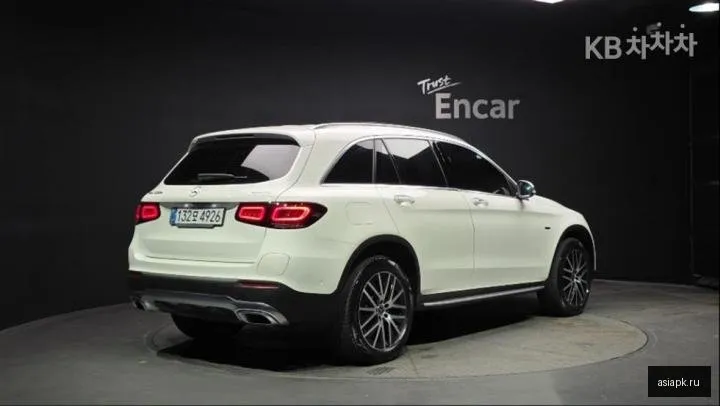 Mercedes-Benz GLC-Class 2
