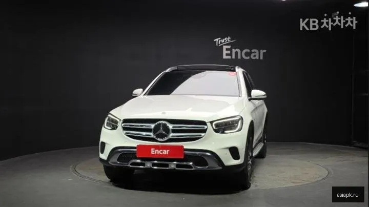 Mercedes-Benz GLC-Class 3
