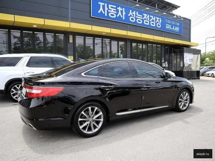 Hyundai Grandeur 3