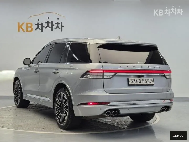 Lincoln Aviator 2