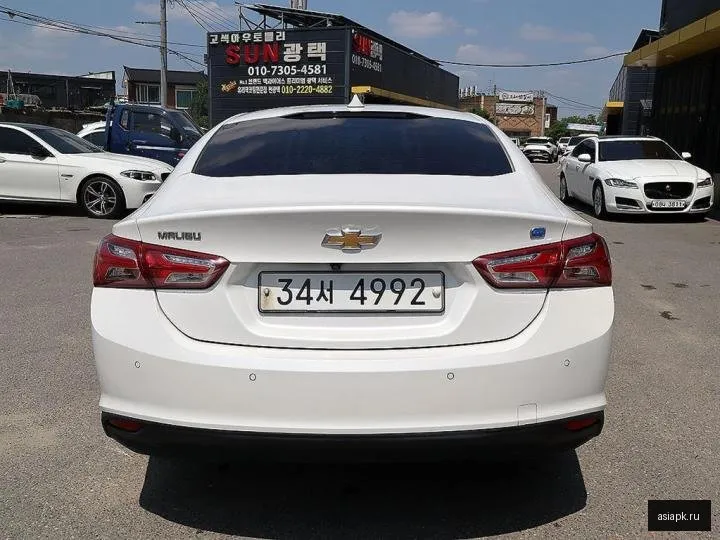 Chevrolet Malibu 4