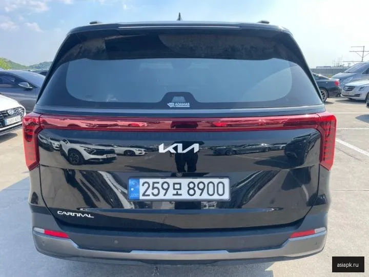 Kia Carnival 4