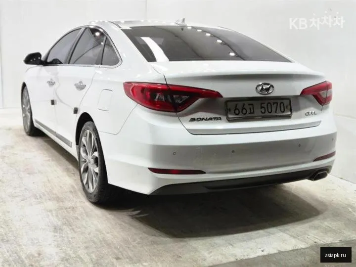 Hyundai Sonata 4