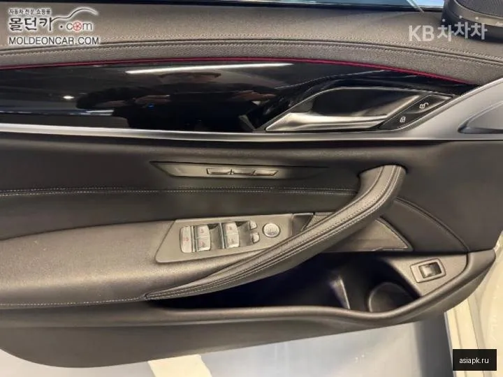 BMW 5-Series 6
