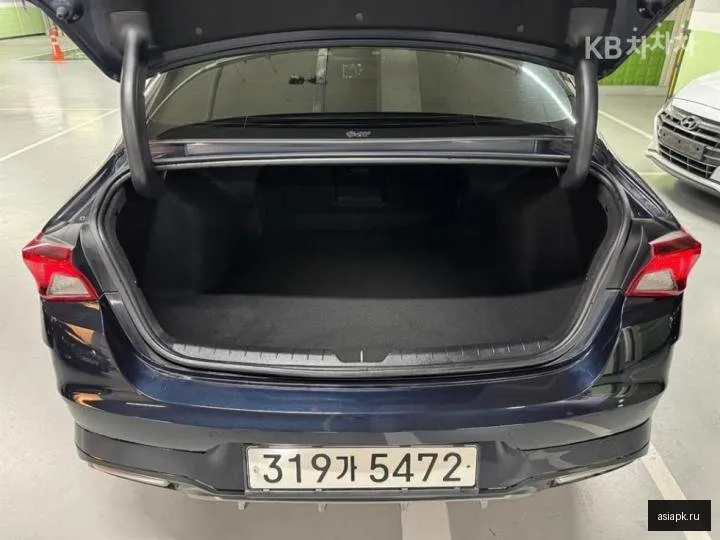 Kia K5 5