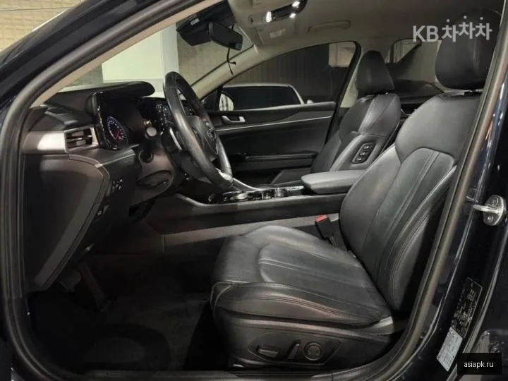 Kia K5 6