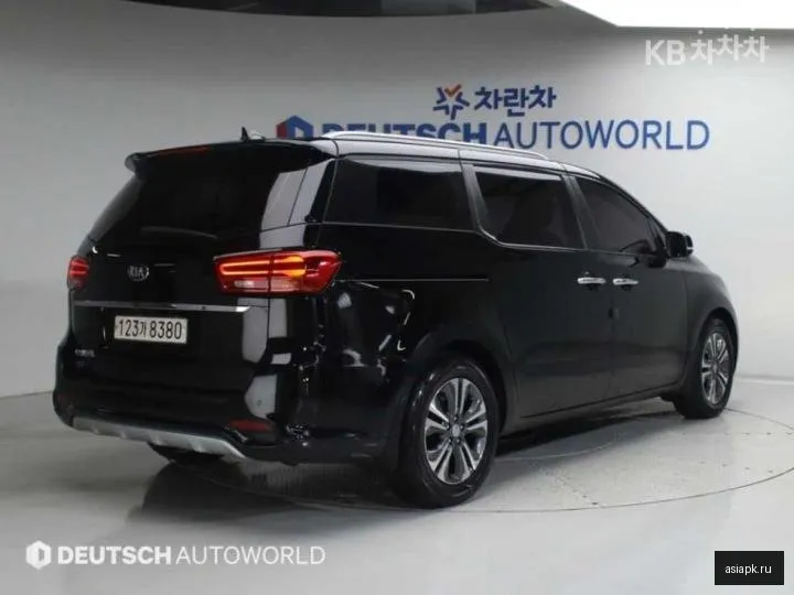 Kia Carnival 2
