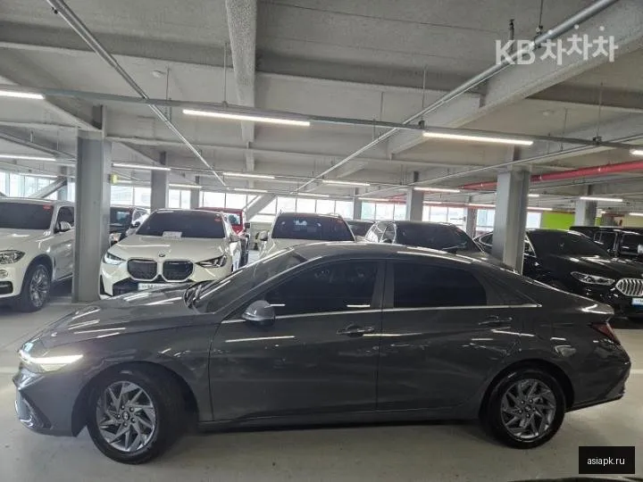 Hyundai Avante 3
