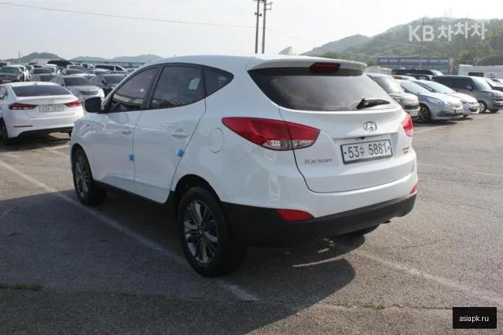 Hyundai Tucson 4