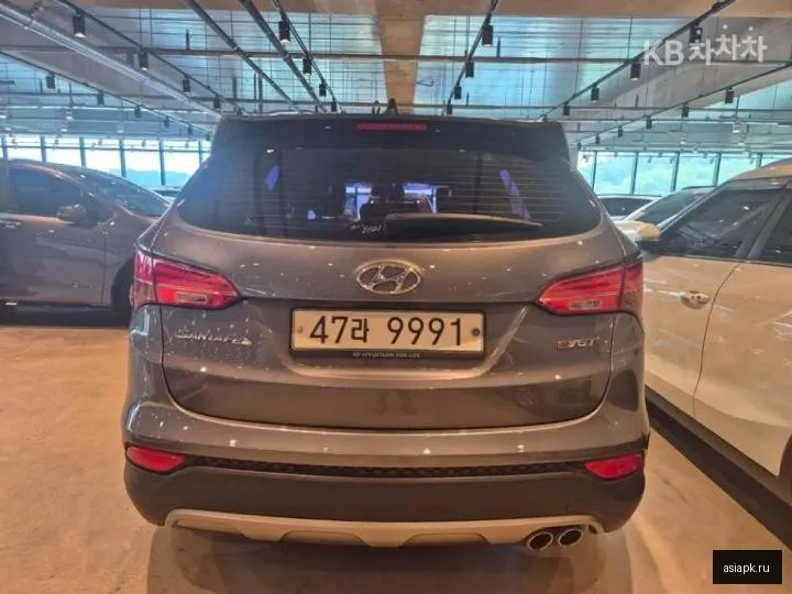 Hyundai Santa Fe 4