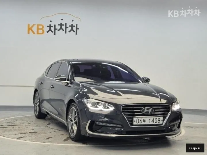 Hyundai Grandeur 4