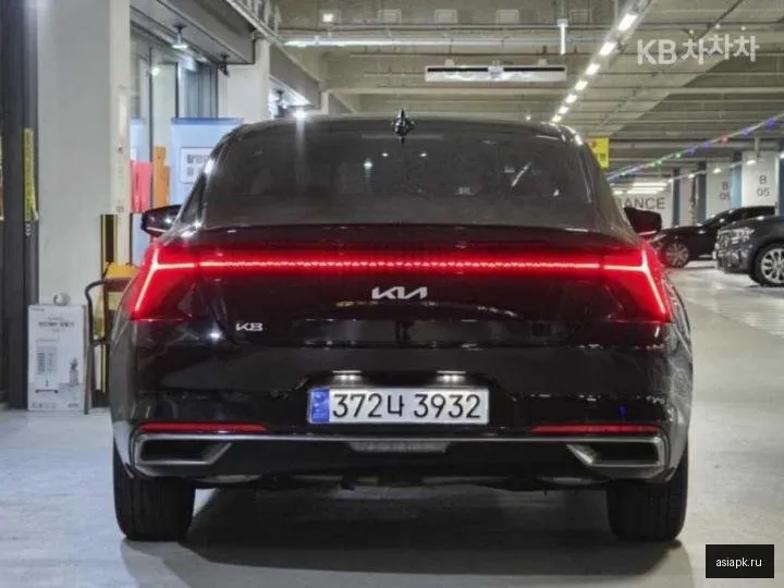 Kia K8 4