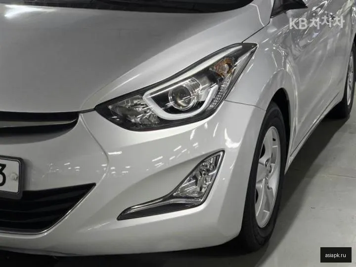 Hyundai Avante 5