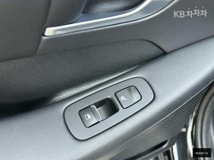 Hyundai Sonata 6