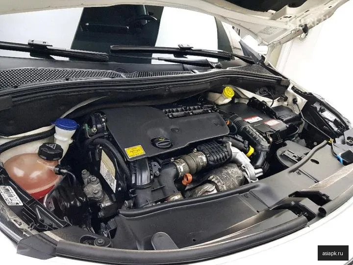 Peugeot 2008 6