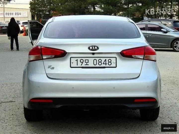 Kia K3 4