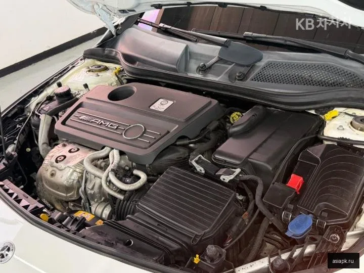 Mercedes-Benz CLA-Class 6