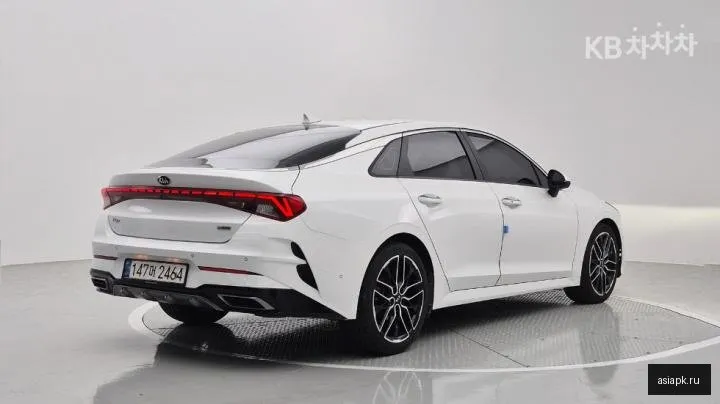 Kia K5 4