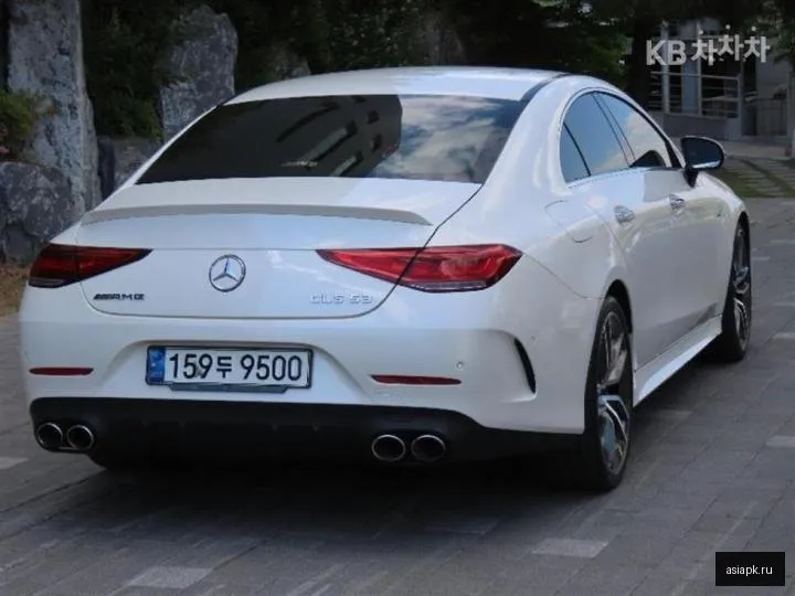 Mercedes-Benz CLS-Class 3