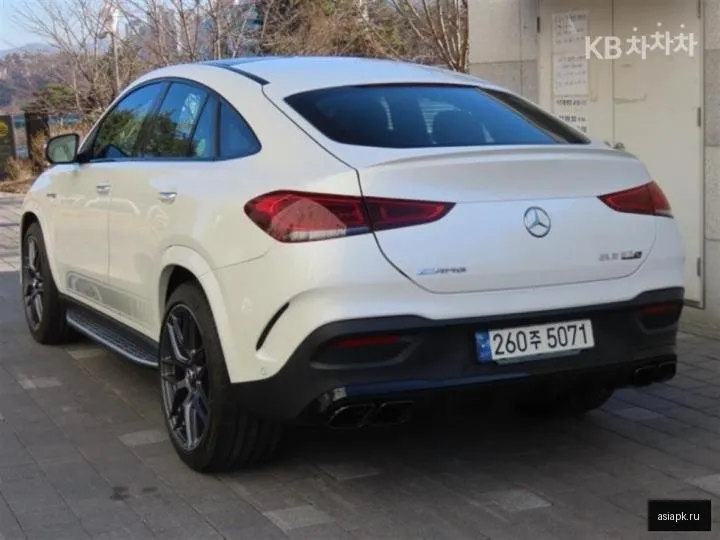 Mercedes-Benz GLE-Class 4