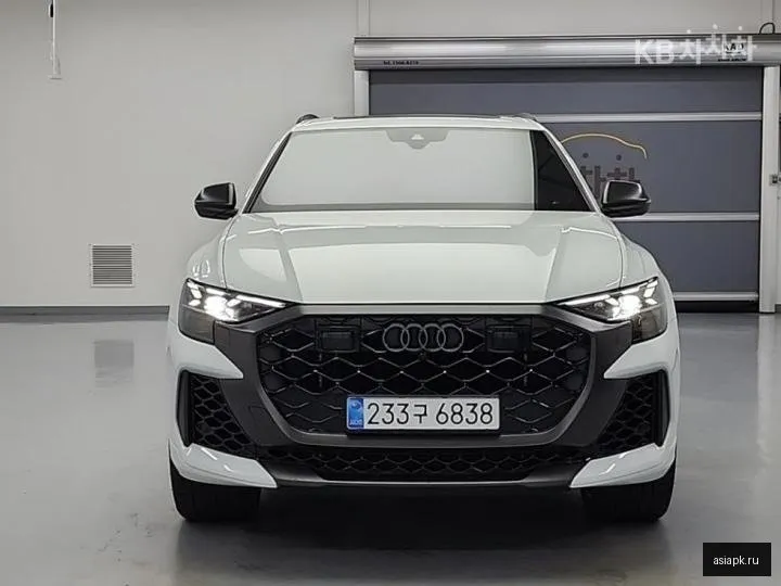 Audi RS Q8 2