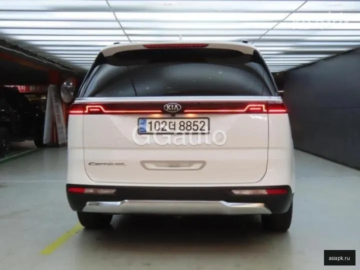 Kia Carnival 3