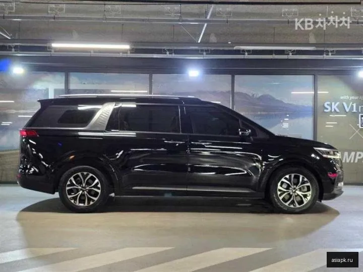 Kia Carnival 3