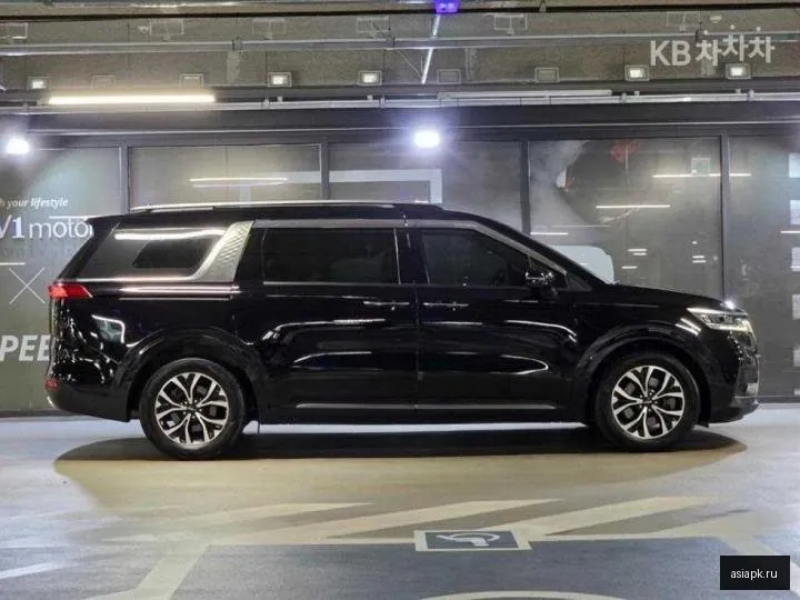 Kia Carnival 3
