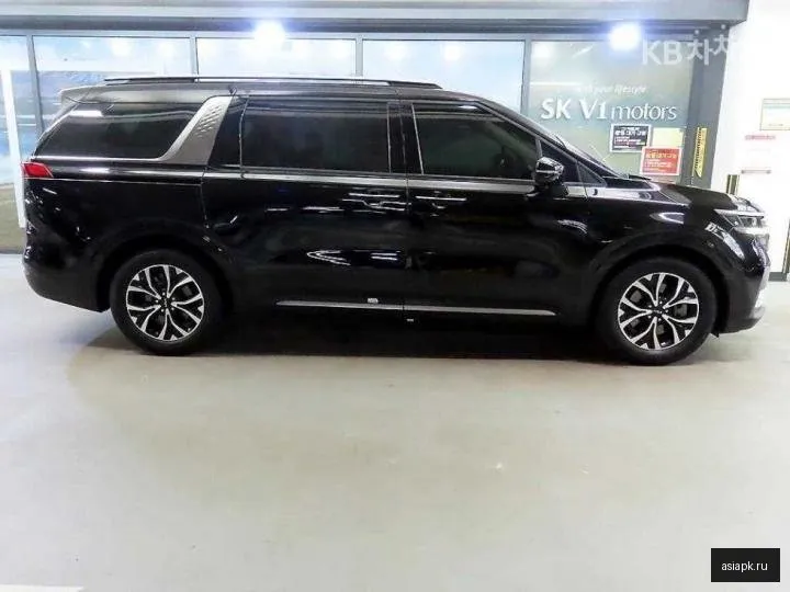 Kia Carnival 3