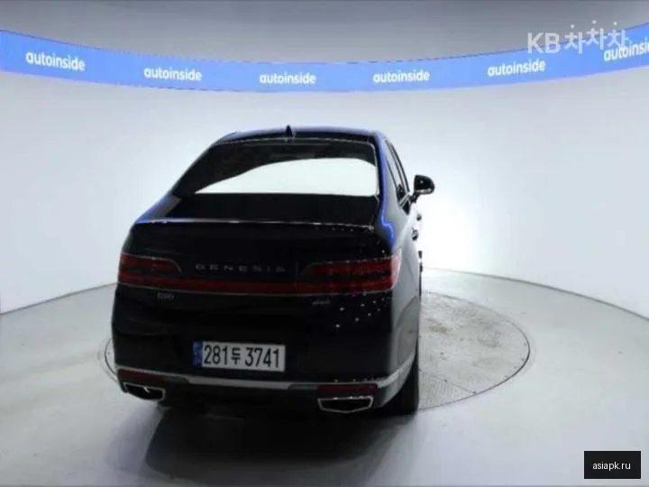 Genesis G90 3