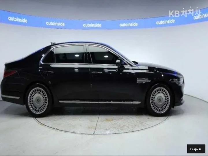 Genesis G90 5