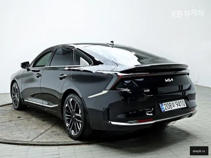 Kia K8 4