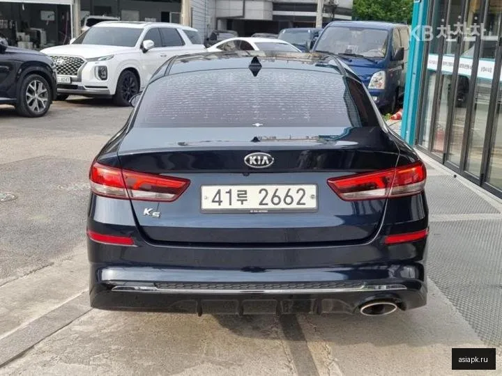 Kia K5 4