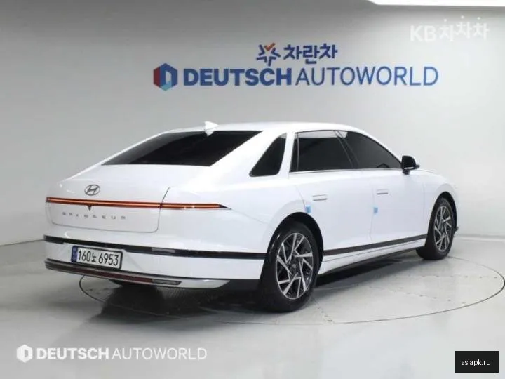 Hyundai Grandeur 2