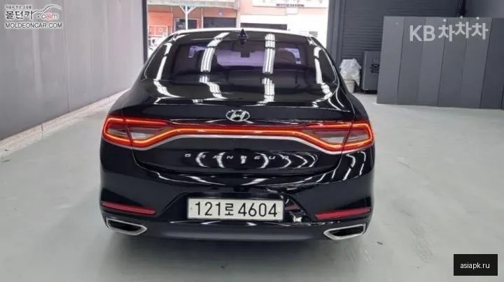 Hyundai Grandeur 4