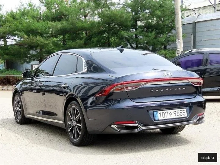 Hyundai Grandeur 3