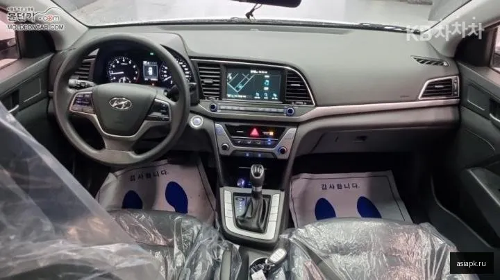 Hyundai Avante 5