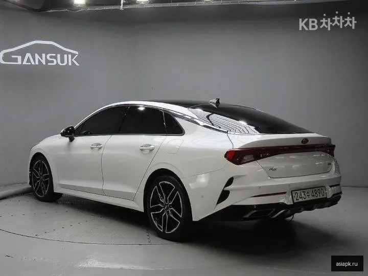 Kia K5 3
