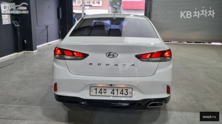 Hyundai Sonata 4