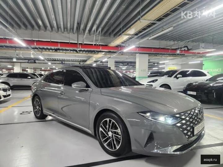 Hyundai Grandeur 3