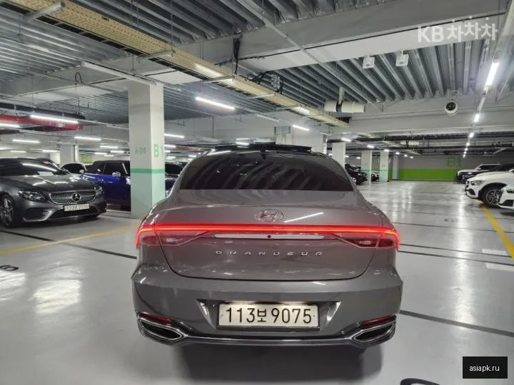 Hyundai Grandeur 5