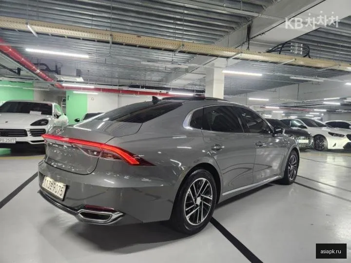 Hyundai Grandeur 6