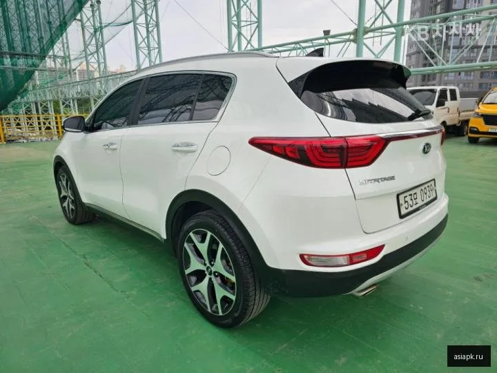 Kia Sportage 4