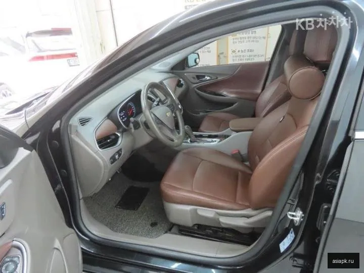 Chevrolet Malibu 5