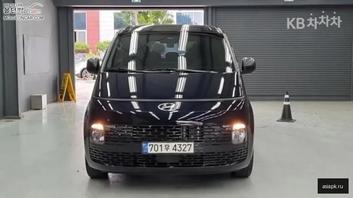 Hyundai Staria 3