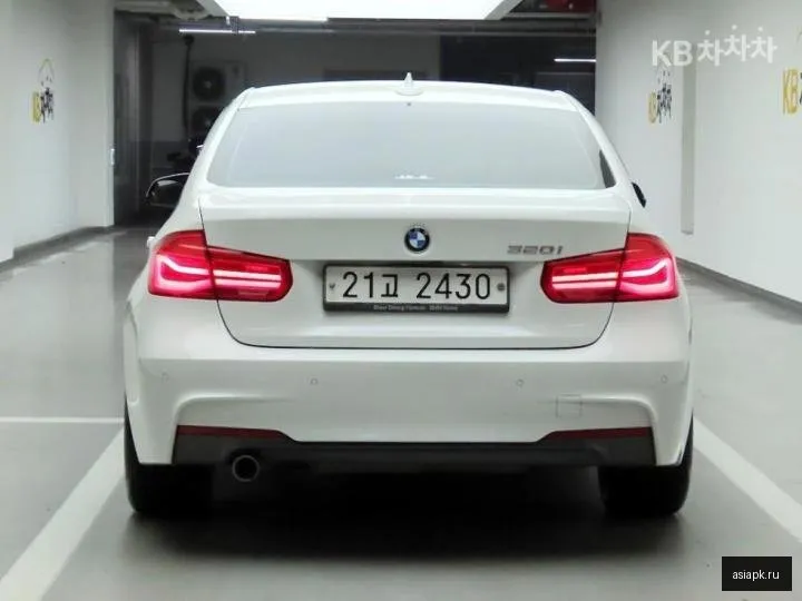 BMW 3-Series 3