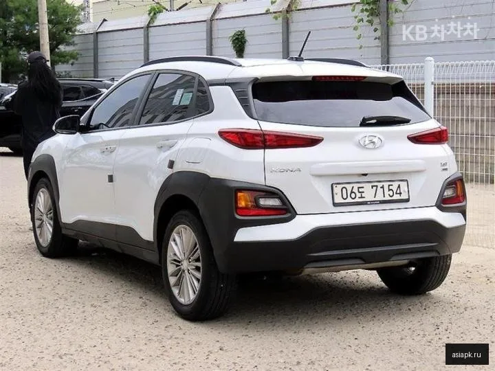 Hyundai Kona 3