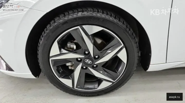 Hyundai Avante 6