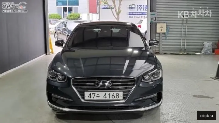 Hyundai Grandeur 3